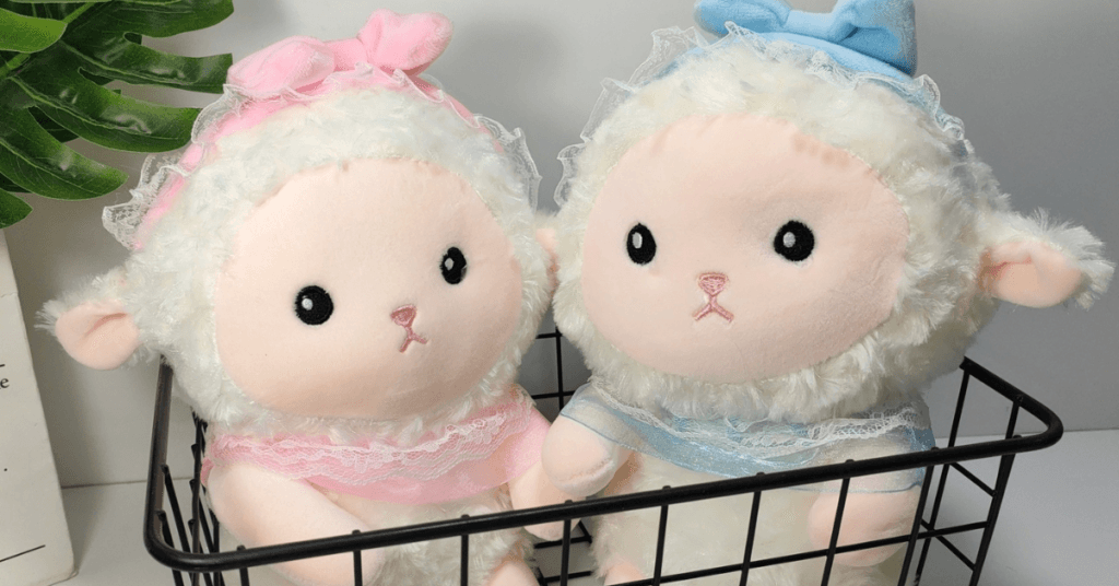 Gấu Bông Cừu Dolly: Món Quà Hoàn Hảo Nhất Để Trao Gửi Yêu Thương 6 Gấu Bông Cừu Dolly: Món Quà Hoàn Hảo Nhất Để Trao Gửi Yêu Thương