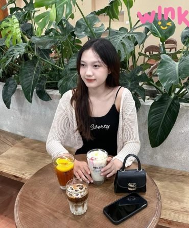 Nguyên Thu Lan Winks gấu bông quà tặng